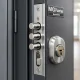 Puerta blindada entreabierta; Que puertas blindadas recomiendan los expertos para una maxima seguridad